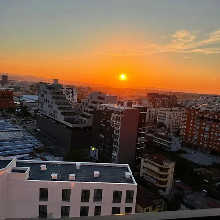 Solix Skyline Apartman Tirana