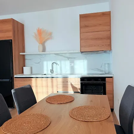 Apartman Solix Skyline Tirana